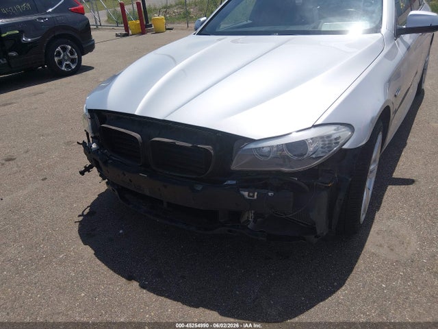 45254990 :رقم المزاد ، WBAFU9C58DDY72593 vin ، 2013 Bmw 550i Xdrive مزاد بيع