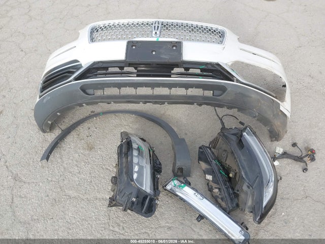 Lincoln Nautilus Reserve 2019 2LMPJ6LP4KBL47310 Image 12