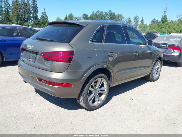 WA1EFCFS8FR006920 Audi Q3 2.0t Premium Plus