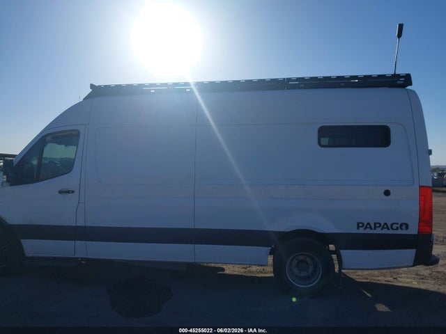 W1Y9EC3Y8NT107035 Mercedes-Benz Sprinter 4500 High Roof V6
