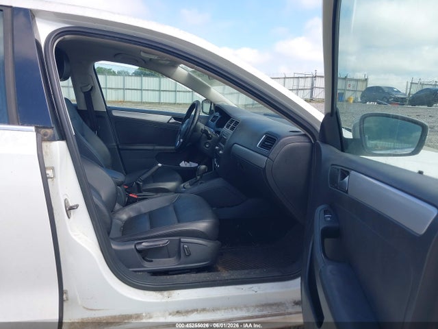 Продажа на аукционе авто 2014 Volkswagen Jetta 1.8t Se, vin: 3VWD07AJ4EM445229, номер лота: 45255026