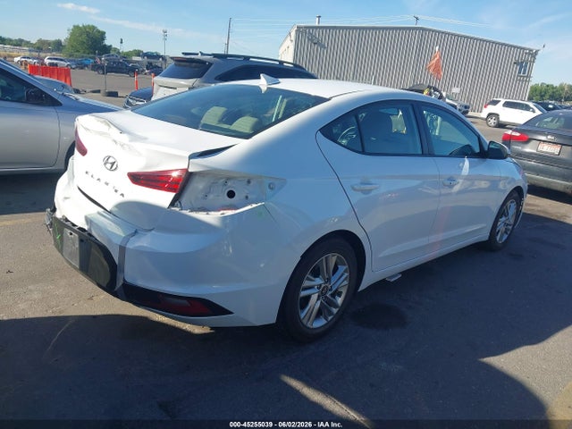 Hyundai Elantra Value Edition 2019 5NPD84LF8KH405109 Image 4