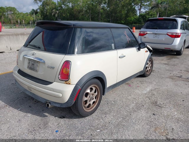 Продаж на аукціоні авто 2003 Mini Cooper, vin: WMWRC33423TE16701, номер лоту: 45255043