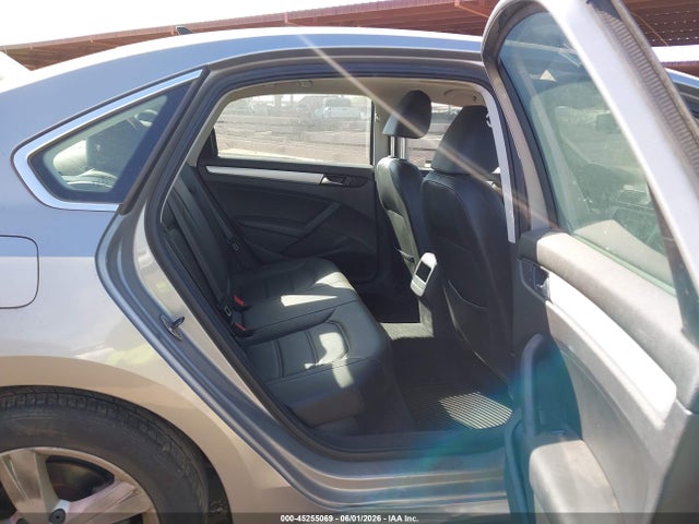 Продажа на аукционе авто 2012 Volkswagen Passat 2.5l Se, vin: 1VWBH7A32CC103990, номер лота: 45255069