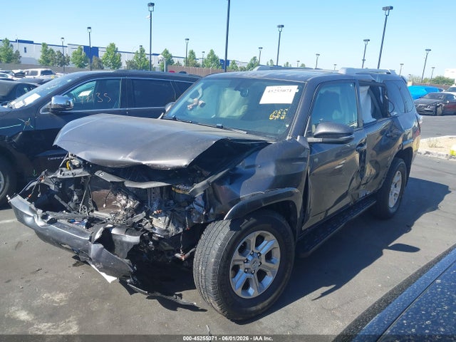 Toyota 4runner Sr5 Premium 2015 JTEZU5JR6F5087027 Image 2