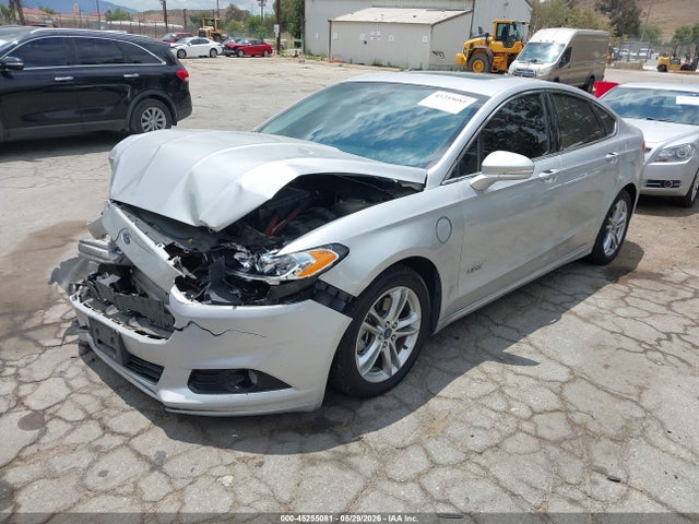 Продаж на аукціоні авто 2016 Ford Fusion Energi Titanium, vin: 3FA6P0SU6GR115174, номер лоту: 45255081