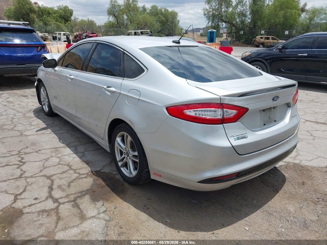 Продаж на аукціоні авто 2016 Ford Fusion Energi Titanium, vin: 3FA6P0SU6GR115174, номер лоту: 45255081