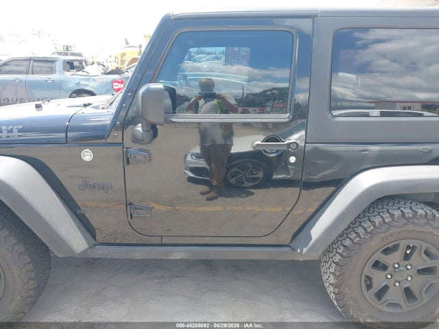 1C4AJWAG0GL156094 Jeep Wrangler Willys Wheeler