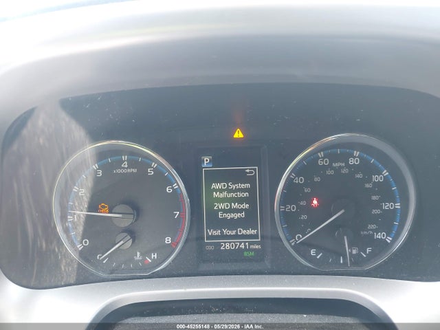 Продажа на аукционе авто 2018 Toyota Rav4 Limited, vin: JTMDFREV6JJ237418, номер лота: 45255148