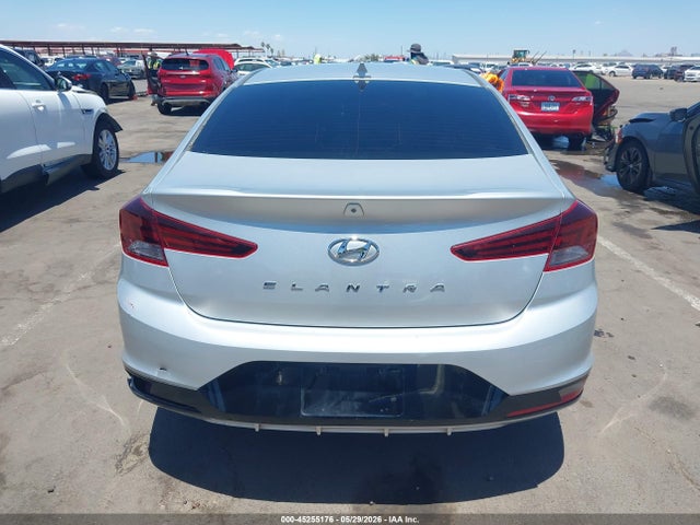 Hyundai ELANTRA SEL 2019 5NPD84LF6KH403195 Image 16