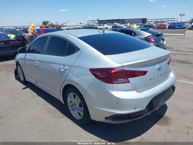 Hyundai ELANTRA SEL 2019 5NPD84LF6KH403195 Image 3
