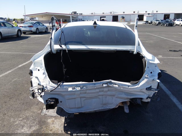 5NPLM4AGXPH118476 Hyundai ELANTRA SEL