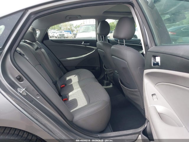 Продажа на аукционе авто 2012 Hyundai Sonata Se 2.0t, vin: 5NPEC4AB7CH469162, номер лота: 45255219