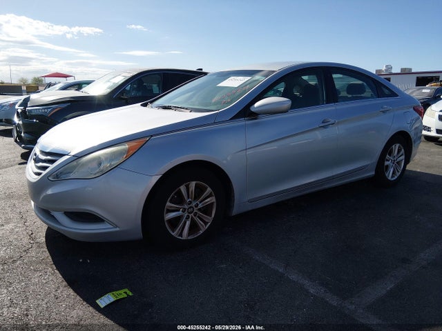 2012 Hyundai Sonata Gls მანქანა იყიდება აუქციონზე, vin: 5NPEB4AC1CH484008, აუქციონის ნომერი: 45255242