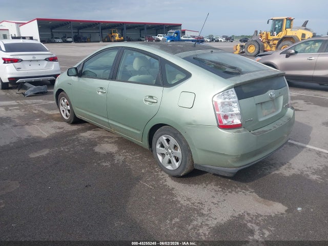 2006 Toyota Prius მანქანა იყიდება აუქციონზე, vin: JTDKB20U167521603, აუქციონის ნომერი: 45255245