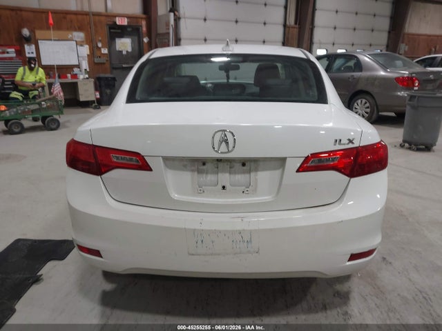 2015 Acura Ilx 2.0l მანქანა იყიდება აუქციონზე, vin: 19VDE1F37FE008681, აუქციონის ნომერი: 45255255