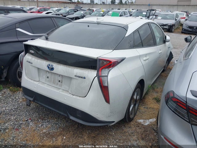 45255274 :رقم المزاد ، JTDKARFU0G3001808 vin ، 2016 Toyota Prius Four Touring مزاد بيع