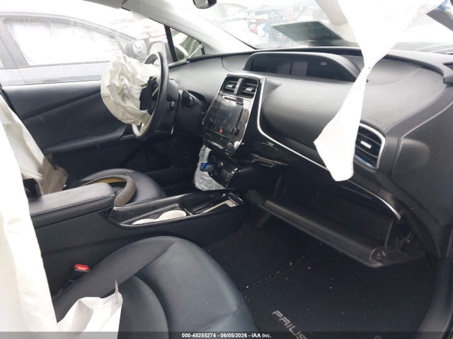 45255274 :رقم المزاد ، JTDKARFU0G3001808 vin ، 2016 Toyota Prius Four Touring مزاد بيع