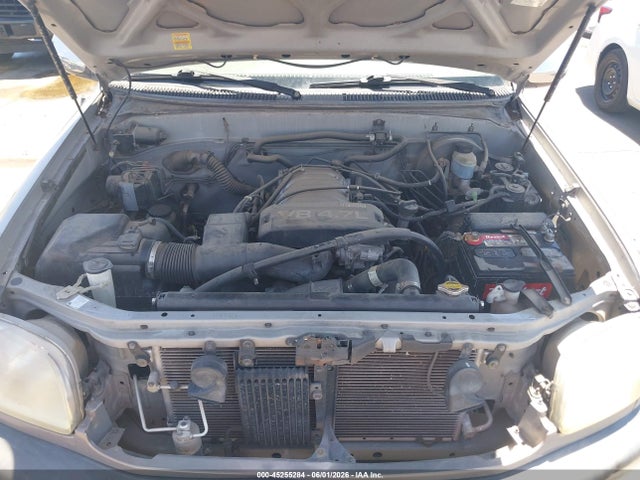 Aukcja sprzedaży 2002 Toyota Tundra Sr5 V8, vin: 5TBRT34172S222305, numer aukcji: 45255284