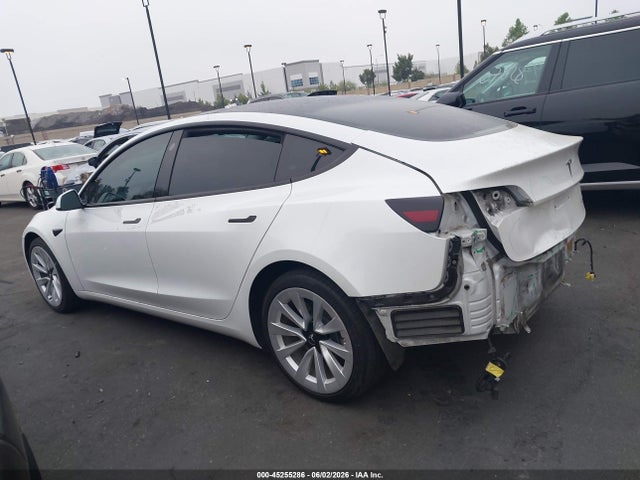Tesla Model 3 Long Range Dual Motor All-wheel Drive 2022 5YJ3E1EBXNF145361 Image 15