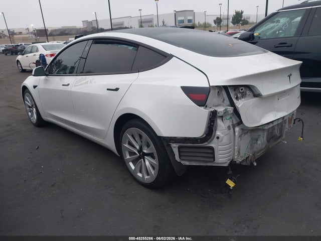 Tesla Model 3 Long Range Dual Motor All-wheel Drive 2022 5YJ3E1EBXNF145361 Image 3