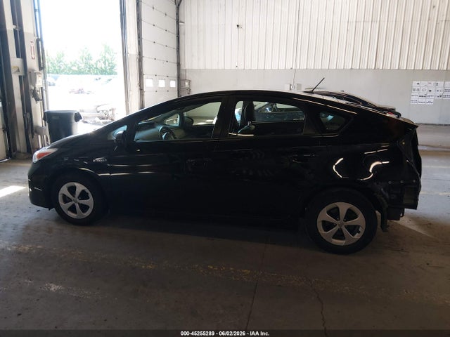 Toyota Prius Four 2014 JTDKN3DU9E1772345 Image 15
