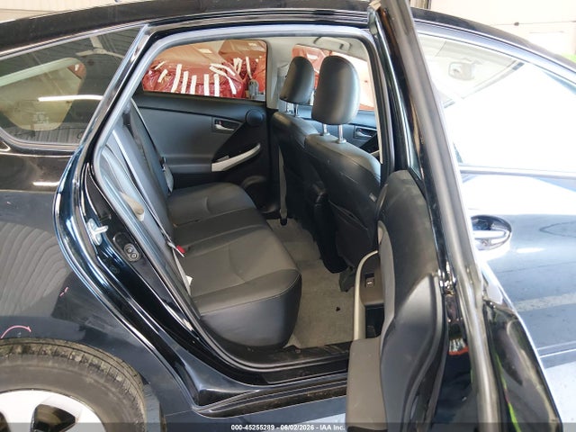 Toyota Prius Four 2014 JTDKN3DU9E1772345 Image 8