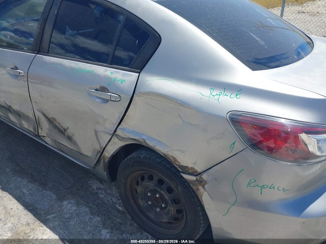 2013 Mazda Mazda3 I Sv მანქანა იყიდება აუქციონზე, vin: JM1BL1TG3D1765802, აუქციონის ნომერი: 45255355
