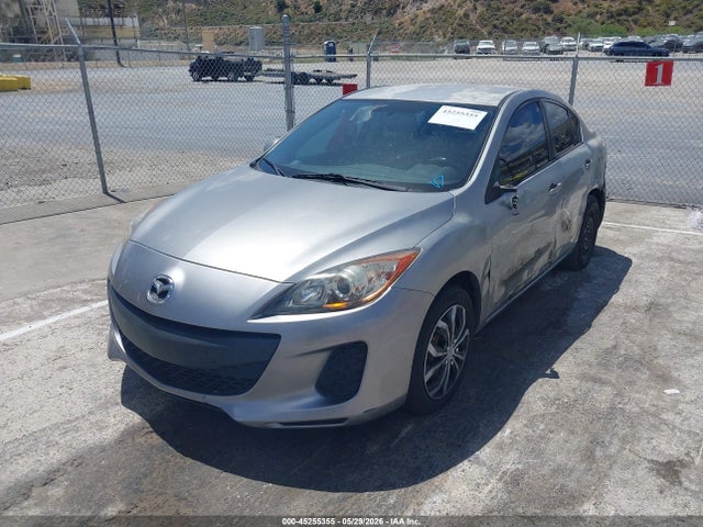2013 Mazda Mazda3 I Sv მანქანა იყიდება აუქციონზე, vin: JM1BL1TG3D1765802, აუქციონის ნომერი: 45255355