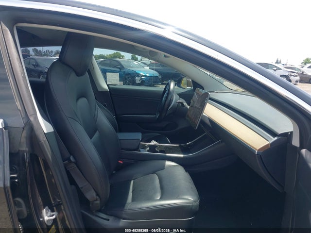 Tesla Model 3 Long Range/mid Range 2018 5YJ3E1EA5JF089167 Image 5
