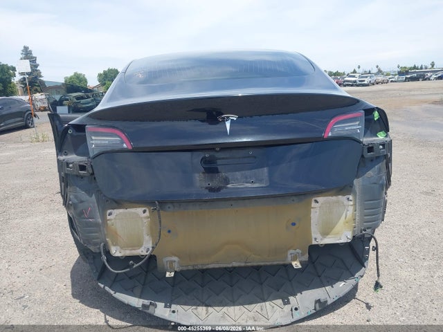 Tesla Model 3 Long Range/mid Range 2018 5YJ3E1EA5JF089167 Image 6