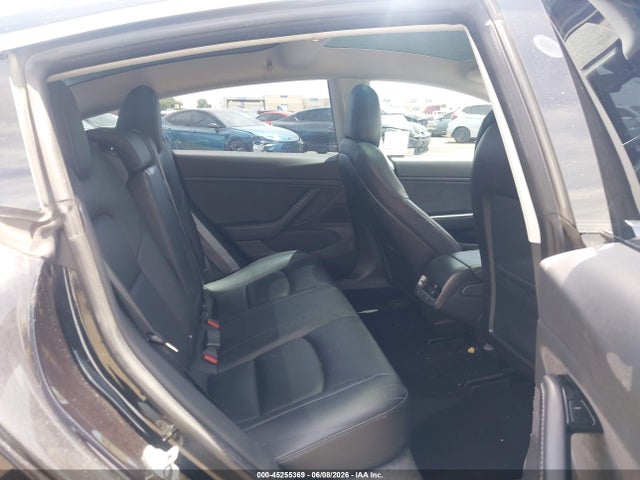 Tesla Model 3 Long Range/mid Range 2018 5YJ3E1EA5JF089167 Image 8