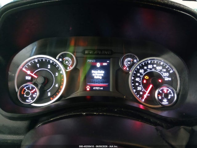 2026 Ram 3500 Big Horn  4x4 8' Box მანქანა იყიდება აუქციონზე, vin: 3C63R3HL6TG193300, აუქციონის ნომერი: 45255410