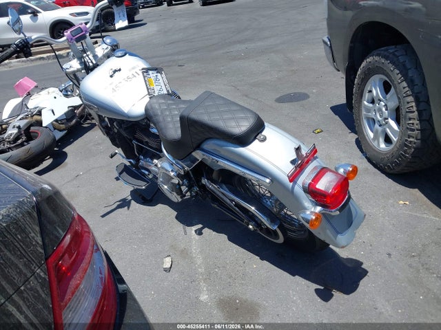 Harley-Davidson FLHCS 2023 1HD1YBK26PB029975 Image 3