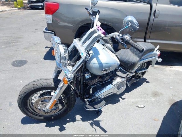 Harley-Davidson FLHCS 2023 1HD1YBK26PB029975 Image 9