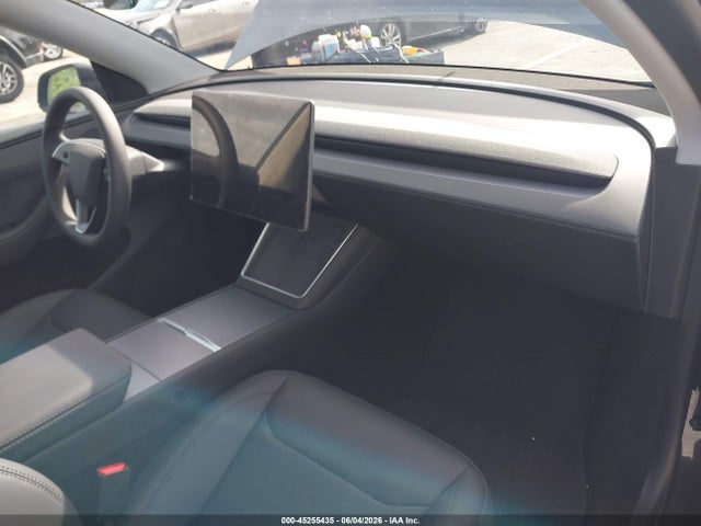2026 Tesla Model Y Premium Rear-wheel Drive/rear-wheel Drive მანქანა იყიდება აუქციონზე, vin: 7SAYGDED4TF536007, აუქციონის ნომერი: 45255435