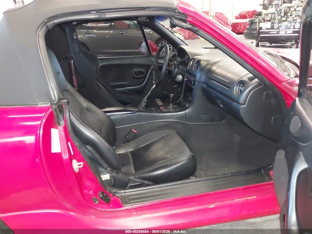 Auction sale of the 1999 Mazda Mx-5 Miata Leather Pkg/popular Equipment Pkg/sports Pkg/touring Pkg, vin: JM1NB3530X0115129, lot number: 45255484