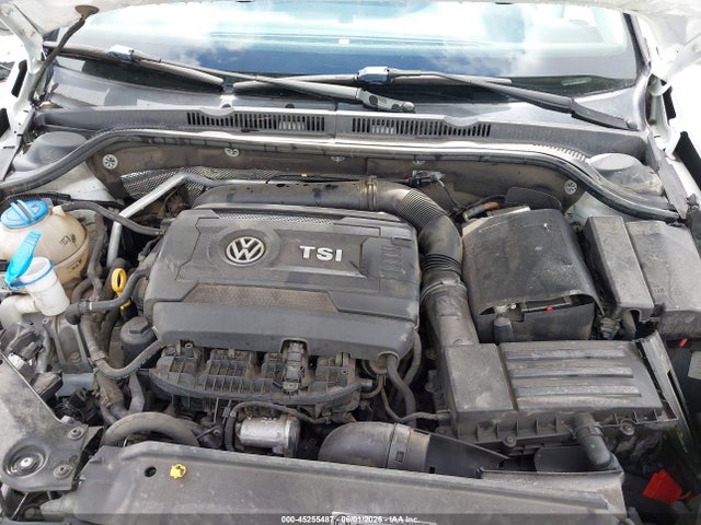 3VWD17AJ6FM258590 Volkswagen Jetta 1.8t Se