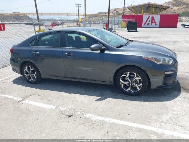 3KPF24ADXME283632 KIA Forte Lxs