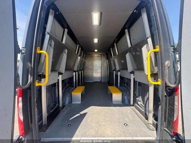 2019 Mercedes-benz Sprinter 2500 High Roof V6 მანქანა იყიდება აუქციონზე, vin: WD4PF1CD7KP151371, აუქციონის ნომერი: 45255530