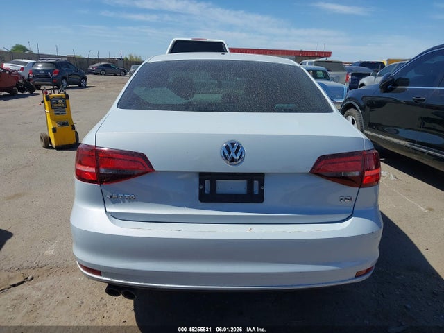 3VW2B7AJ0HM389957 Volkswagen Jetta 1.4t S