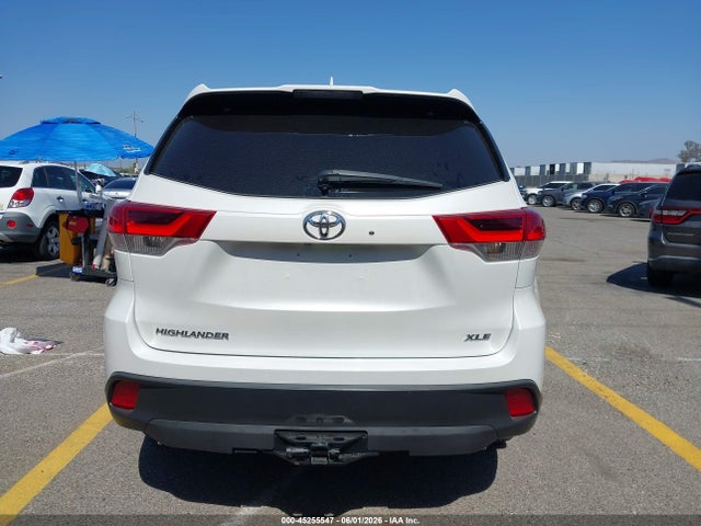 Toyota Highlander Xle 2018 5TDKZRFH3JS281967 Image 16