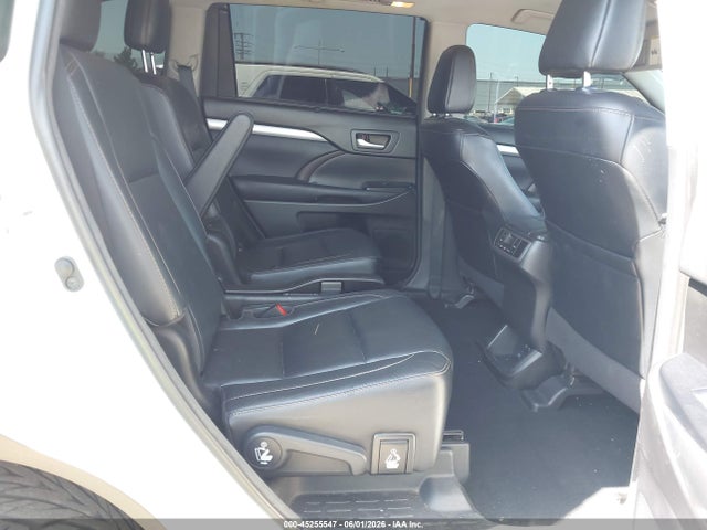 Toyota Highlander Xle 2018 5TDKZRFH3JS281967 Image 8