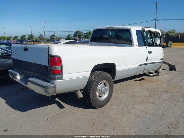 45255553 :رقم المزاد ، 3B7KC23632M202424 vin ، 2002 Dodge Ram 2500 St مزاد بيع