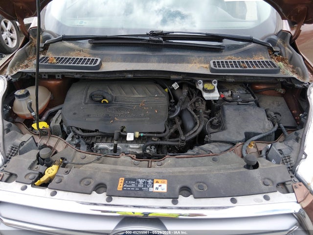 1FMCU9GD5HUC56990 Ford ESCAPE SE