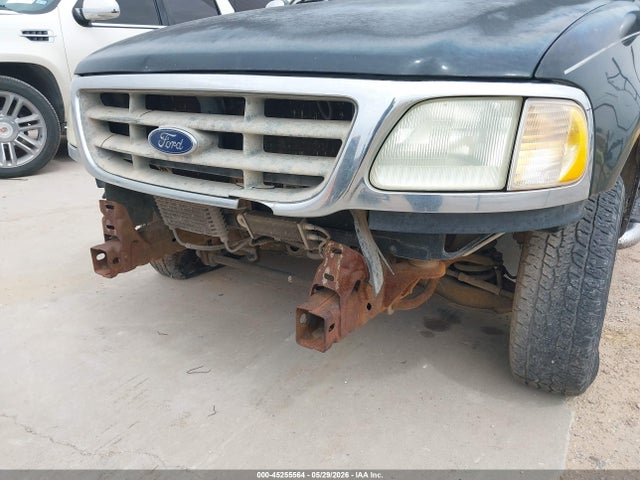 Продажа на аукционе авто 2002 Ford F-150 Lariat/xl/xlt, vin: 1FTRX17L82NA08586, номер лота: 45255564