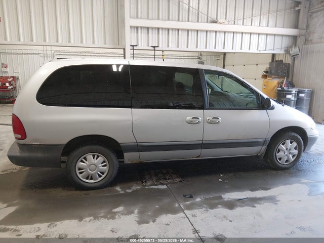 Продаж на аукціоні авто 2000 Chrysler Grand Voyager Se, vin: 1C4GJ44GXYB747390, номер лоту: 45255573