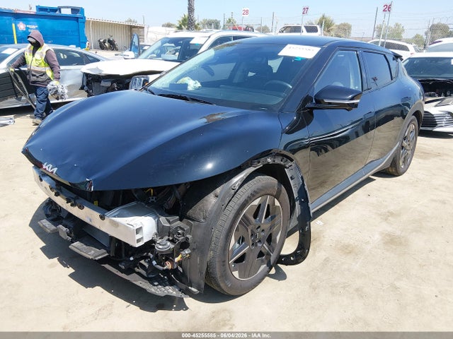 KIA Ev6 Light Long Range Rwd 2025 5XYC34JA8SG011313 Image 2