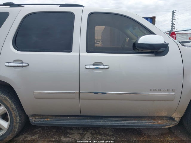 45255614 :رقم المزاد ، 1GNFC33039R166950 vin ، 2009 Chevrolet Tahoe Ltz مزاد بيع