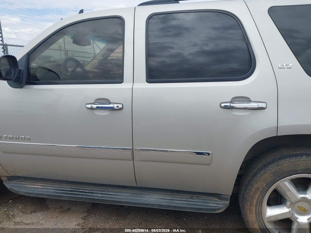 45255614 :رقم المزاد ، 1GNFC33039R166950 vin ، 2009 Chevrolet Tahoe Ltz مزاد بيع